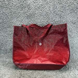 Lululemon Reusable Shopping Tote Bag Jumbo XL Extra Large 2025 Christmas Red
